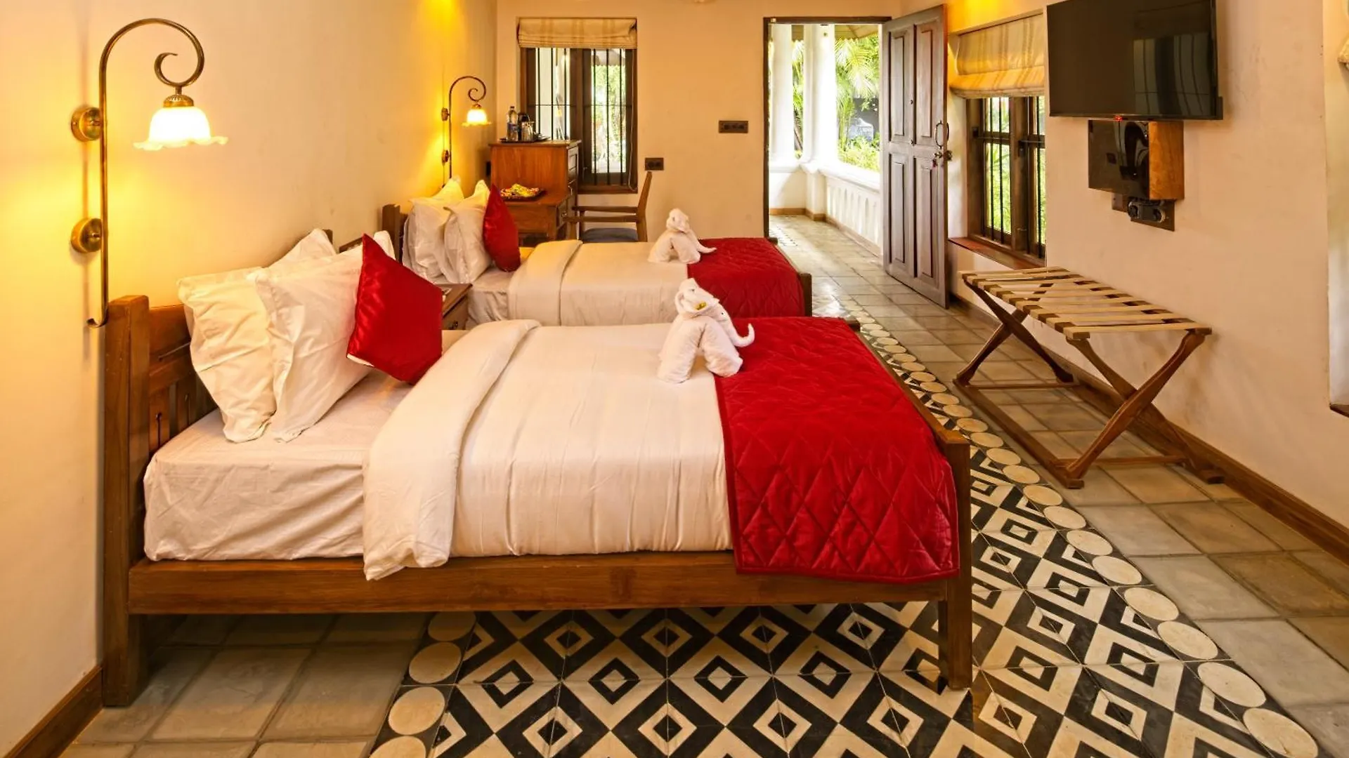 Otel Amritha Heritage Thiruvananthapuram
